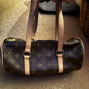 Louis Vuitton Monogram Purse